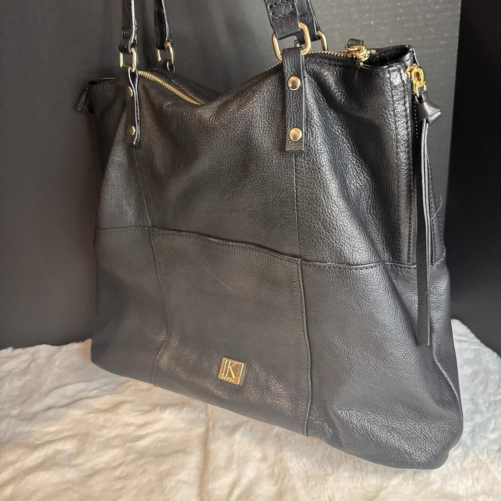 Extra Large Supple Blk Leather Kooba Shoulder Bag Tote Lots Of Pockets CLEAN